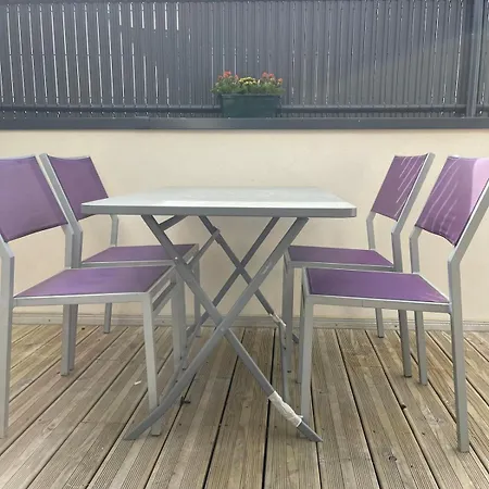 Plein Centre - Grand Duplex 2 Avec Terrasse Ensoleillee *