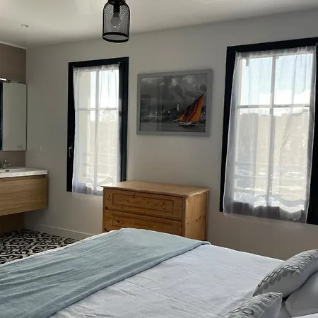 Plein Centre - Grand Duplex 2 Avec Terrasse Ensoleillee *